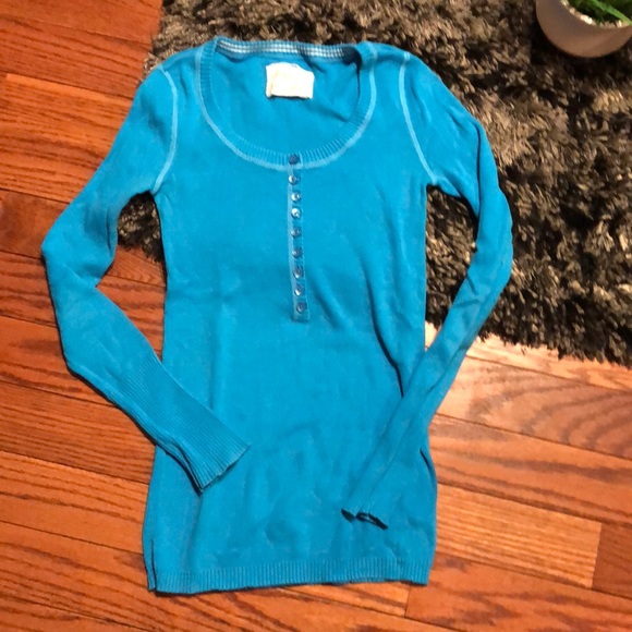 Sweater - Picture 2 of 5